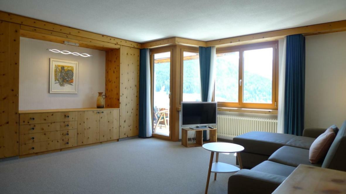 Spectacular View & Location In * Davos